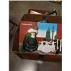 Image 2 : BOX AND TRAY OF CHRISTMAS DECOR
