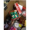 Image 8 : 2 BOXES OF CHRISTMAS DECOR