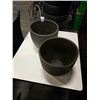 Image 1 : 2 MICA PLANTERS