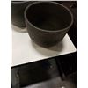 Image 2 : 2 MICA PLANTERS