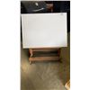 Image 1 : ADJUSTABLE ART TABLE