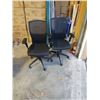 Image 1 : 2 EXECUTIVE MESH BACK GAS LIFT OFFICE CHAIRS