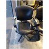 Image 2 : 2 EXECUTIVE LEATHER BOARD ROOM GAS LIFT OFFICE CHAIRS