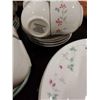 Image 9 : 39 PIECES OF ROYAL DOULTON "EXPRESSIONS" FLORENTINA