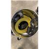 Image 3 : DEWALT 10 GALLON STAINLESS WET DRY SHOP VAC WORKING WITH HOSE