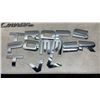 Image 2 : TRAY OF CAR BADGES