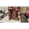 Image 3 : JACK STANDS, TRAILER JACK, HART CORDLESS SAWZALL AND CORDLESS DRILL
