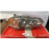Image 4 : 2009 HONDA CIVIC SPRINGS AND RADIO AND TOYOTA COROLLA HEADLIGHT