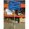 Image 1 : EXTENDABLE ALUMINUM POND / POOL SKIMMER