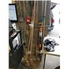 Image 1 : 2 BUNDLES OF GARDEN TOOLS, RAKES, SHOVEL, PRUNER