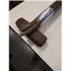Image 3 : SLEDGE HAMMER AND 2 CROWBARS