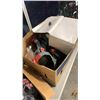 Image 6 : 3 BOXES OF PPE, HEAD BAND, AND GOGGLES