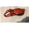 Image 3 : COILED AIR HOSE WITH 2 SNATCH BLOCKS