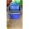 Image 2 : 5 TOTES WITH LIDS
