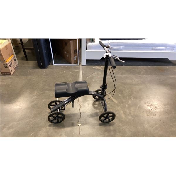 DRIVE MEDICAL KNEE WALKER