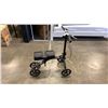 Image 1 : DRIVE MEDICAL KNEE WALKER