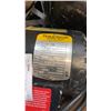 Image 3 : 2 BALDOR 3/4 HP ELECTRIC MOTORS