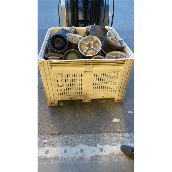 PALLET CRATE OF FIRESTONE AND GOODYEAR AIRBAGS