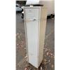 Image 3 : 63 INCH TALL LOCKER