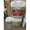 Image 2 : LOT OF NEW LIQUID FERTILIZER 2 MAMMOTH BLOOM (24L), 2 OMNIBOOST (24L), 1 ULTIMATE (10L) AND 1 GROW (
