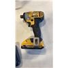 Image 2 : DEWALT 20V MAX CORDLESS TOOL SET - INCLUDES 2 IMPACT GUNS, 2 BATTERIES AND CHARGER - TESTED WORKING
