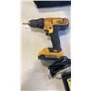 Image 3 : DEWALT 20V MAX CORDLESS TOOL SET - INCLUDES 2 IMPACT GUNS, 2 BATTERIES AND CHARGER - TESTED WORKING