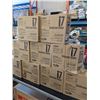 Image 2 : 9 BOXES OF I7 SANITARY WIPES