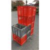 Image 2 : 10 STACKING CRATES