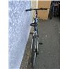 Image 5 : GREY SUPERCYCLE BIKE