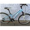 Image 2 : BLUE TREK BIKE