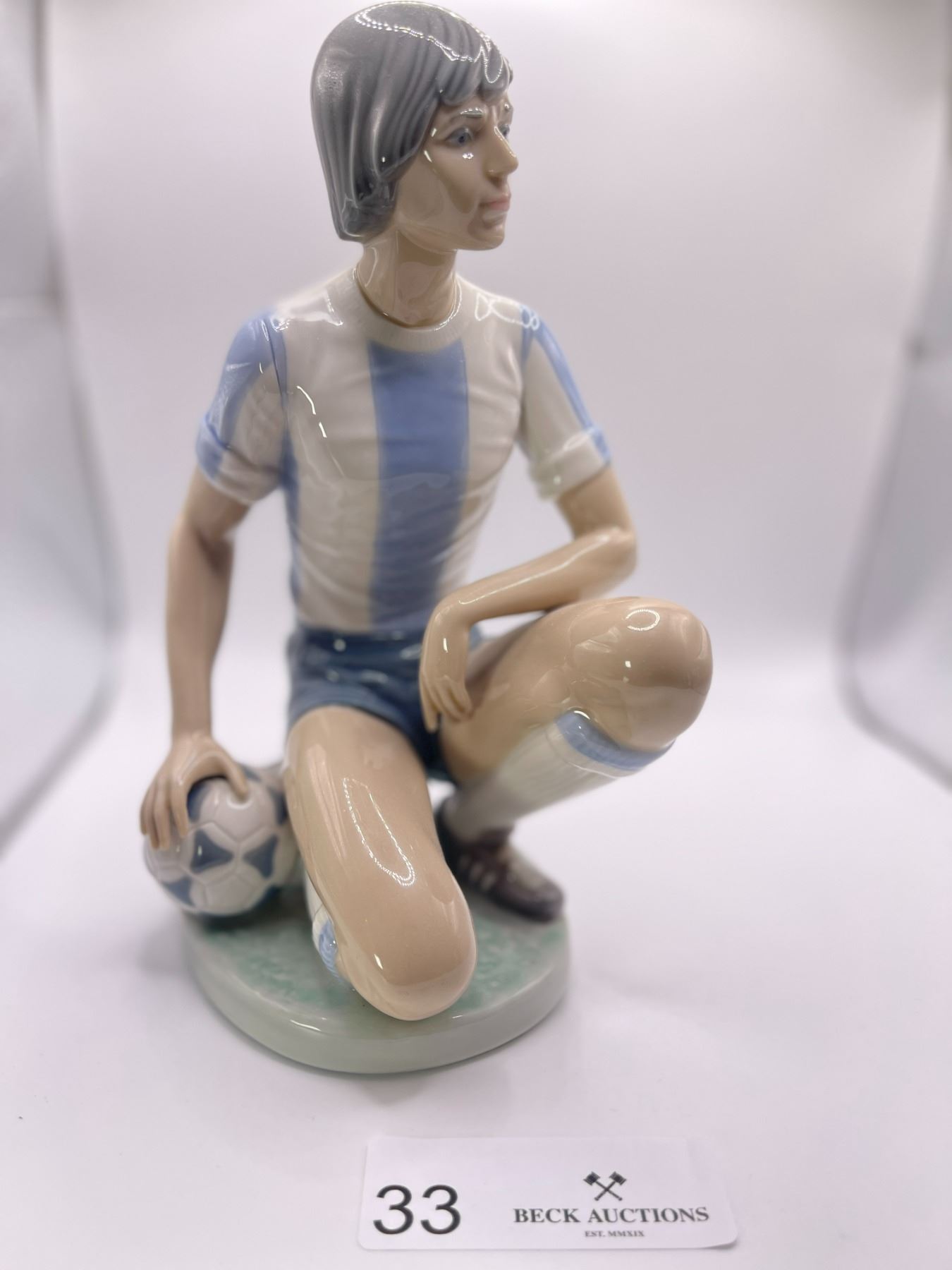 Lladro Socker Player 7" Beck Auctions Inc.