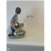 Image 3 : Lladro Socker Player 7"