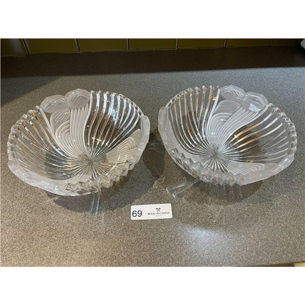 2 Serving Bowls  Frosted Glass 10"