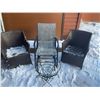 Image 1 : Outdoor Decor 3 Chairs