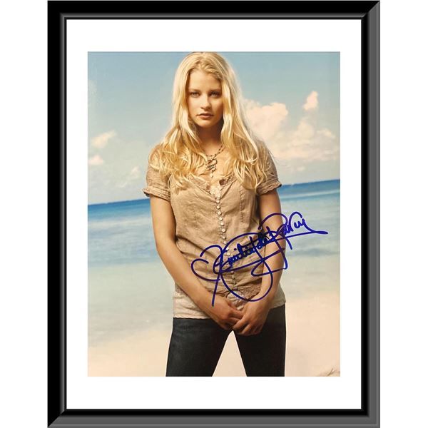 Lost Emilie de Ravin Signed Photo