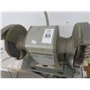 Image 2 : Craftsman Bench Grinder w/Stand