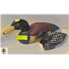 Image 1 : 2 WOODEN DUCKS