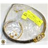Image 1 : VINTAGE GOLD/SILVER TONE CHOKER NECKLACE, BRACELET