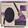 Image 1 : NEW SEALED BRUSH IT OFF MAKE UP BRUSH CLEANING KIT