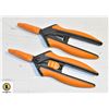 Image 1 : 2 FISKARS GARDENING / PLANT SHEERS