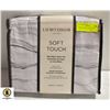 Image 1 : NEW QUEEN SIZE MICROFIBER SHEET SET WITH 12" DEEP