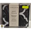 Image 1 : NEW QUEEN SIZE MICROFIBER SHEET SET WITH 12" DEEP