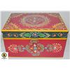 Image 1 : EUROPEAN WOOD CHEST 14X10X8 HAND PAINTED