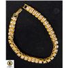 Image 1 : VINTAGE AVON GOLD PLATED RHINESTONE BRACELET