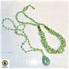 Image 1 : VINTAGE GREEN JADE STONE ESTATE NECKLACES-ESTATE
