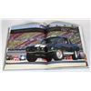 Image 3 : MUSTANG HARDCOVER BOOK