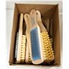 Image 1 : BOX OF 8 NEW FELTON BRUSHES