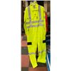 Image 1 : YELLOW CLASS3 COVERALLS WITH STRIP, MEDIUM