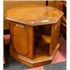 Image 1 : VILAS OCTAGON WOODEN END TABLE H-20" TOP 25" X 25"