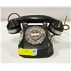 Image 1 : ANTIQUE MONOGRAM BAKELITE PHONE
